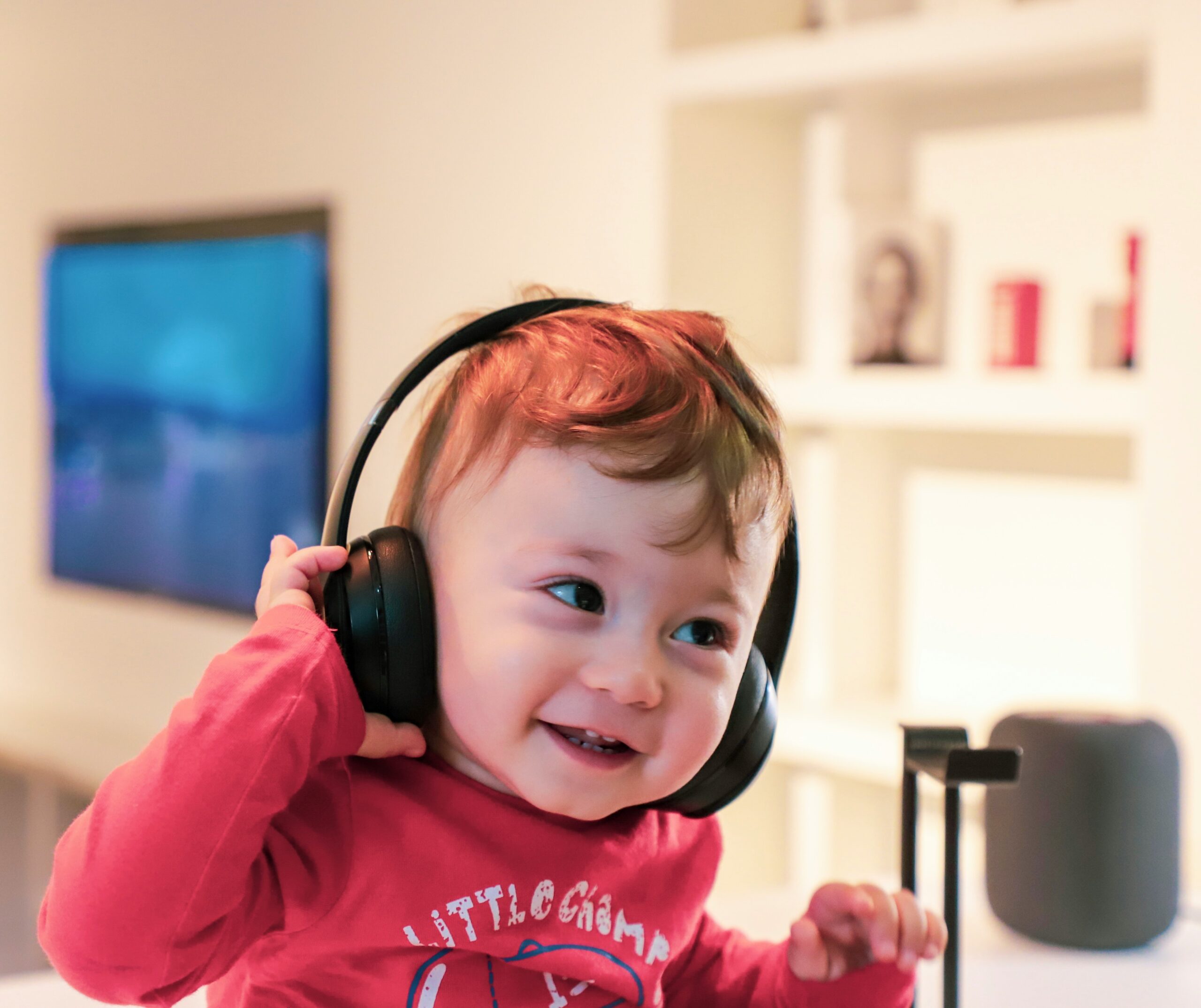 20 Fun Songs for Babies to Dance to: English & Spanish